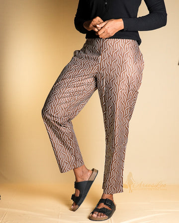PRINTED STRAIGHT CUT PANTS