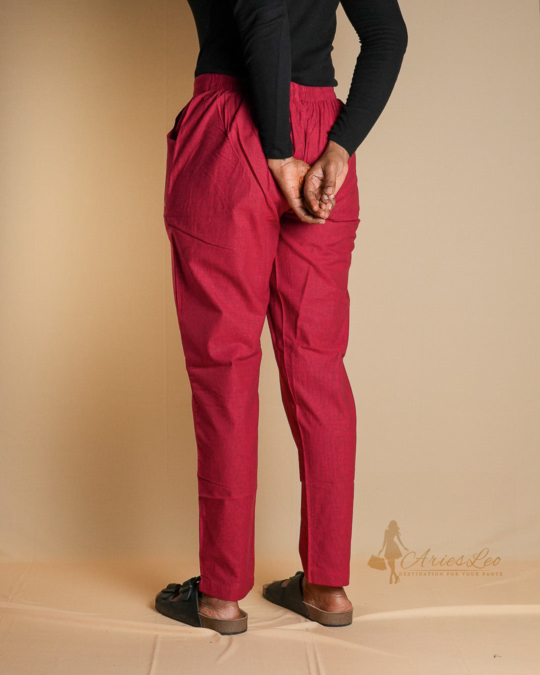 PINSTRIPES STRAIGHT CUT -RED