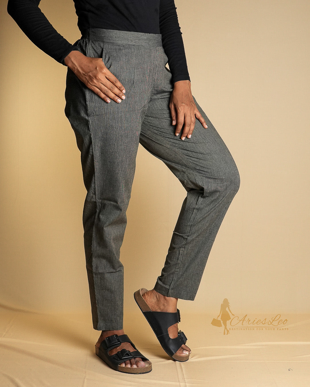 PINSTRIPES STRAIGHT CUT -BLACK