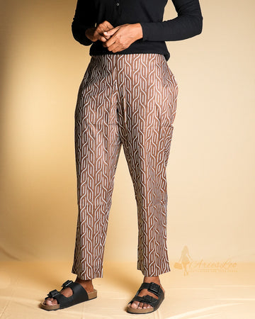 PRINTED STRAIGHT PANTS-BROWN