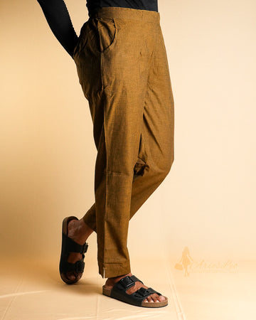 Plain straight cut pant -HENNA GREEN